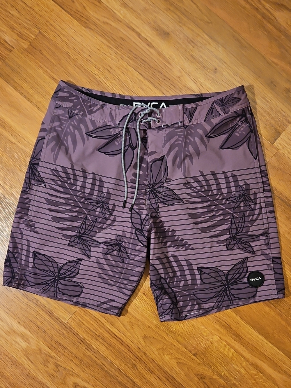 RVCA Special Edition Curren Caples Board Shorts Size 33
